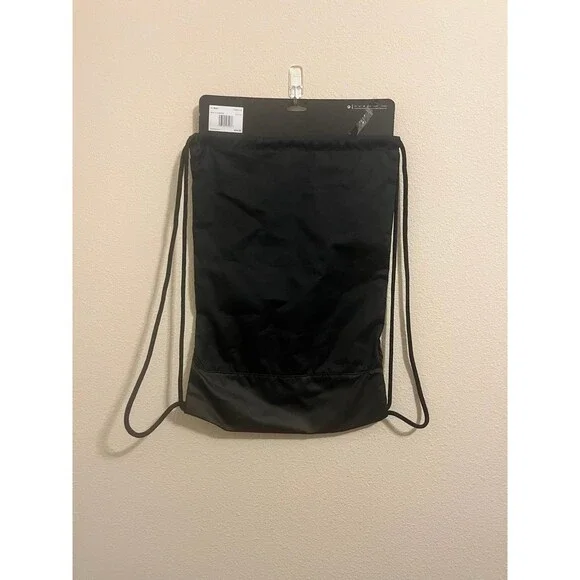 Black Nike Brasilia 9.5 training gymsack - Picture 2 of 2